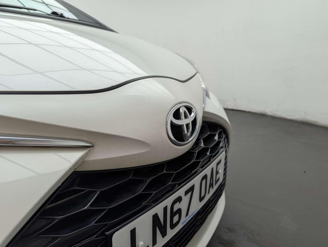 USED 2017 67 TOYOTA YARIS 1.5 Yaris Bi-Tone VVT-i 5dr CLICK+COLLECT / HOME DELIVERY