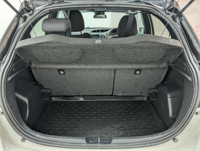 USED 2017 67 TOYOTA YARIS 1.5 Yaris Bi-Tone VVT-i 5dr CLICK+COLLECT / HOME DELIVERY