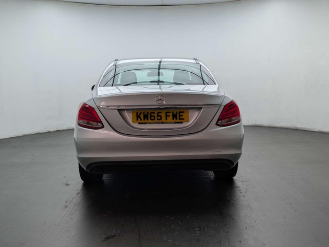 USED 2016 65 MERCEDES-BENZ C-CLASS 2.0 C200 SE Auto 4dr CLICK+COLLECT / HOME DELIVERY