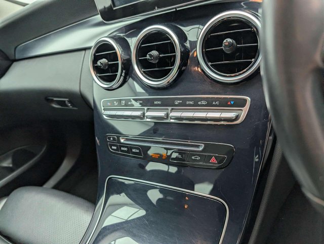 USED 2016 65 MERCEDES-BENZ C-CLASS 2.0 C200 SE Auto 4dr CLICK+COLLECT / HOME DELIVERY