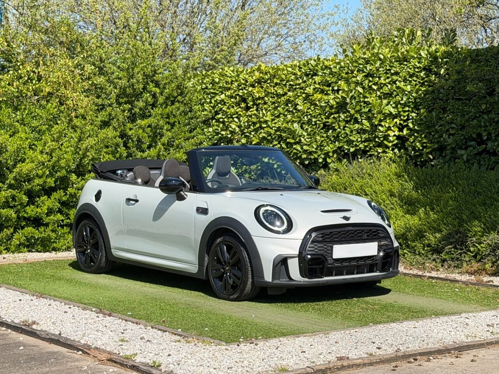 USED 2022 22 MINI CONVERTIBLE 2.0 Cooper S Sport Convertible 2dr Petrol Manual Euro 6 (s/s) (178 ps) CARPLAY, LEATHER, ALLOYS