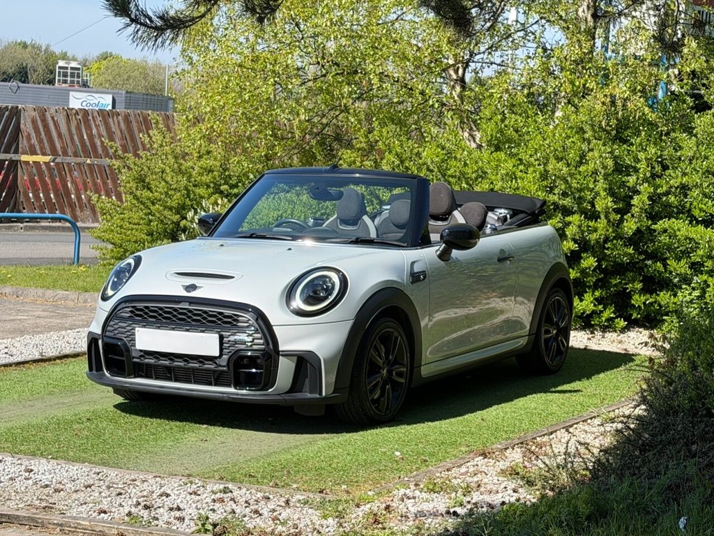 USED 2022 22 MINI CONVERTIBLE 2.0 Cooper S Sport Convertible 2dr Petrol Manual Euro 6 (s/s) (178 ps) CARPLAY, LEATHER, ALLOYS