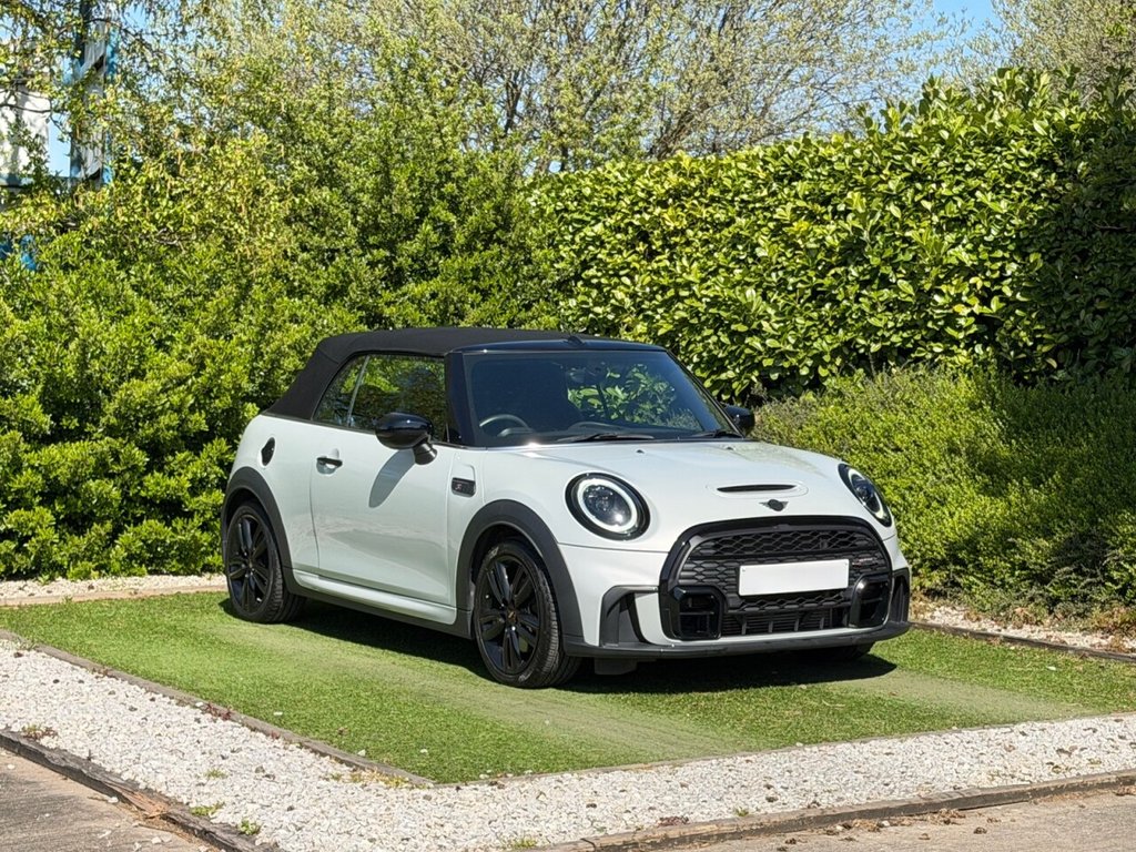 USED 2022 22 MINI CONVERTIBLE 2.0 Cooper S Sport Convertible 2dr Petrol Manual Euro 6 (s/s) (178 ps) CARPLAY, LEATHER, ALLOYS