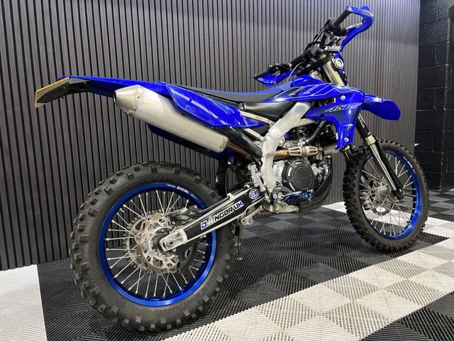 View our YAMAHA WR450F