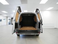 USED 2024 74 NISSAN TOWNSTAR 90 KWH 45 KWH L2 LONG ACENTA  AUTOMATIC 6 DOOR AUTOMATIC | CARPLAY | LONG WHEELBASE