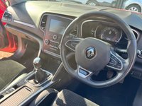 USED 2017 17 RENAULT MEGANE 1.2 TCe Dynamique Nav Hatchback 5dr Petrol Manual Euro 6 (s/s) (130 ps) Full Service History * Low Miles * Lovely Condition