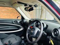 USED 2015 15 MINI COOPER 1.6 Cooper SUV 3dr Petrol Manual Euro 5 (s/s) (122 ps) BlackWheels|Bluetooth|ServiceHistory