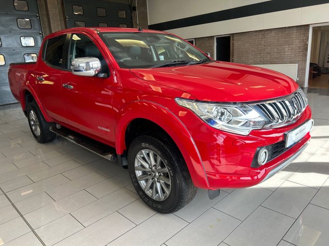 View our Mitsubishi L200 2.4 DI-D DC Warrior Pickup Double Cab 4dr Diesel Manual 4WD Euro 6 (178 ps)