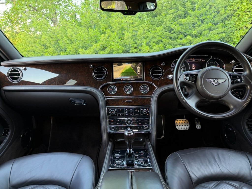 USED 2015 15 BENTLEY MULSANNE 6.75 V8 Saloon 4dr Petrol Auto Euro 6 (505 bhp) A TRULY MAGNIFICENT VEHICLE WITH AN IMPRESSIVE SPECIFICATION