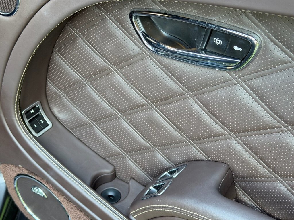 USED 2015 15 BENTLEY MULSANNE 6.75 V8 Saloon 4dr Petrol Auto Euro 6 (505 bhp) A TRULY MAGNIFICENT VEHICLE WITH AN IMPRESSIVE SPECIFICATION