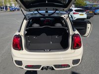 USED 2018 68 MINI HATCH 2.0 Cooper S GPF Hatchback 3dr Petrol Manual Euro 6 (s/s) (192 ps) Nav Sensors DAB Cruise