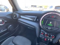USED 2018 68 MINI HATCH 2.0 Cooper S GPF Hatchback 3dr Petrol Manual Euro 6 (s/s) (192 ps) Nav Sensors DAB Cruise