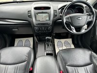 USED 2013 63 KIA SORENTO 2.2 CRDi KX-2 Auto AWD Euro 5 5dr FMDSH+SATNAV+CRU+AUTO+7 SEATS