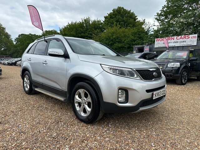 View our KIA SORENTO