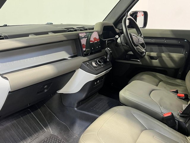 View our LAND ROVER DEFENDER