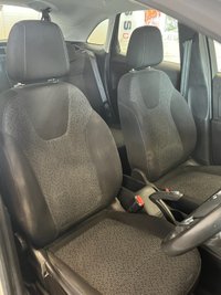 USED 2022 22 VAUXHALL CROSSLAND 1.2 Design SUV 5dr Petrol Manual Euro 6 (s/s) (83 ps) 