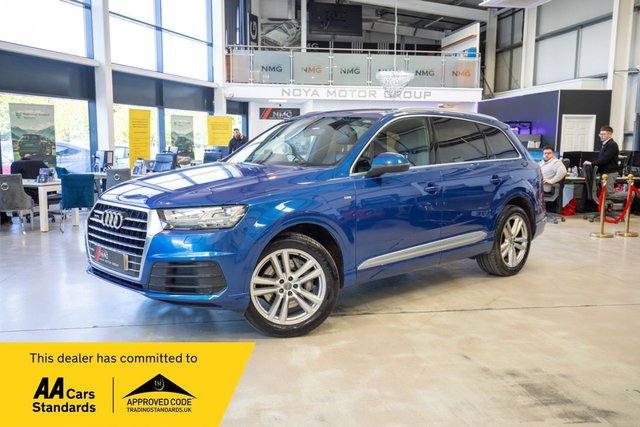 View our Audi Q7 range
