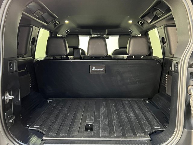View our LAND ROVER DEFENDER
