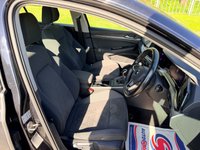 USED 2021 11 VOLKSWAGEN GOLF 2.0 TDI Style Hatchback 5dr Diesel Manual Euro 6 (s/s) (115 ps) 6 SPEED GEARS + PARKING SENSORS
