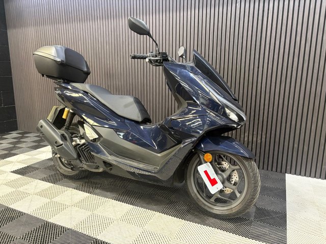 View our HONDA PCX125