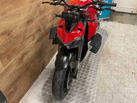 USED 2022 22 DUCATI Streetfighter V4   