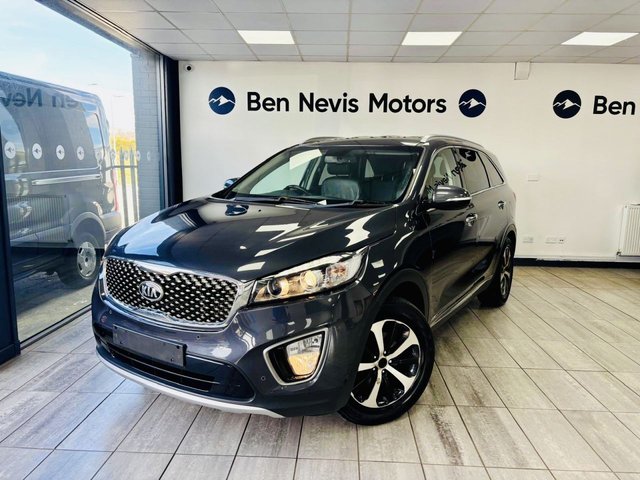View our KIA SORENTO