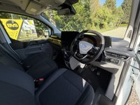 USED 2024 74 FORD TRANSIT CUSTOM 2.0 320 EcoBlue Limited Kombi 9 Seat MINIBUS 5dr Diesel Manual L2 Euro 6 (s/s) (136 ps) AIRCON,LWB,L2,ALLOYS,AIRCON,CRUISE