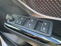 USED 2017 17 TOYOTA C-HR 1.2 VVT-i Excel SUV 5dr Petrol CVT Euro 6 (s/s) (115 ps) *******FULL SERVICE HISTORY*******