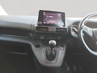 USED 2021 21 VAUXHALL COMBO LIFE 1.5 Turbo D SE MPV 5dr Diesel Manual Euro 6 (s/s) (7 Seat) (100 ps) 