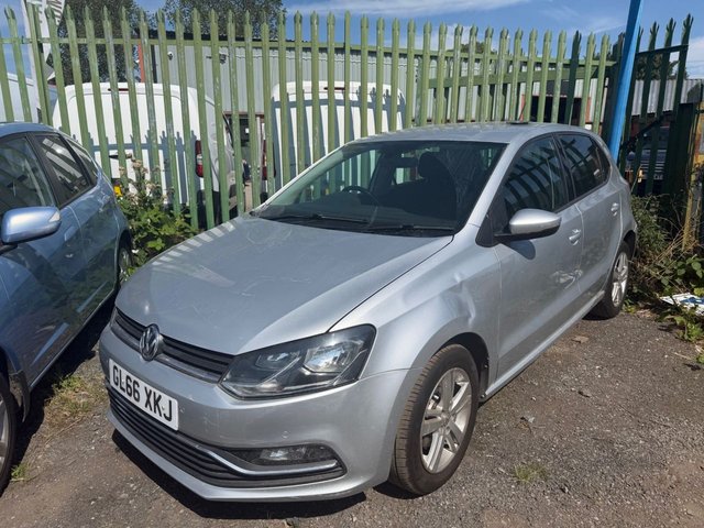 2016 Volkswagen POLO