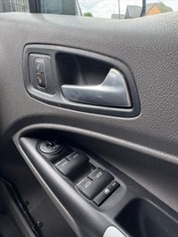 USED 2021 70 FORD GRAND TOURNEO CONNECT 1.5 EcoBlue Titanium MPV 5dr Diesel Auto Euro 6 (s/s) (120 ps) 