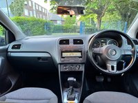 USED 2010 10 VOLKSWAGEN POLO 1.4 SE Hatchback 5dr Petrol DSG Euro 5 (85 ps) 
