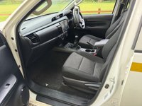 USED 2020 20 TOYOTA HI-LUX 2.4 D-4D Active Pickup Extended Cab 4dr Diesel Manual 4WD Euro 6 (3.5t) (150 ps) BEST VALUE VANS IN UK,PX  & FINANCE