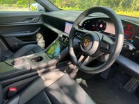 USED 2022 22 PORSCHE TAYCAN Performance Plus 93.4kWh Saloon 4dr Electric Auto RWD (11kW Charger) (476 ps) 8.9% APR FINANCE RATES