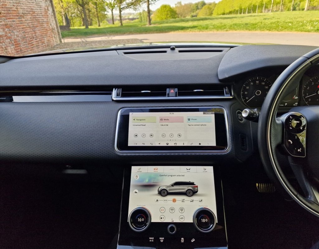 USED 2020 11 LAND ROVER RANGE ROVER VELAR 2.0 P300 GPF  R-Dynamic S SUV 5dr Petrol Auto 4WD Euro 6 (s/s) (300 ps) FINANCE AVAILABLE