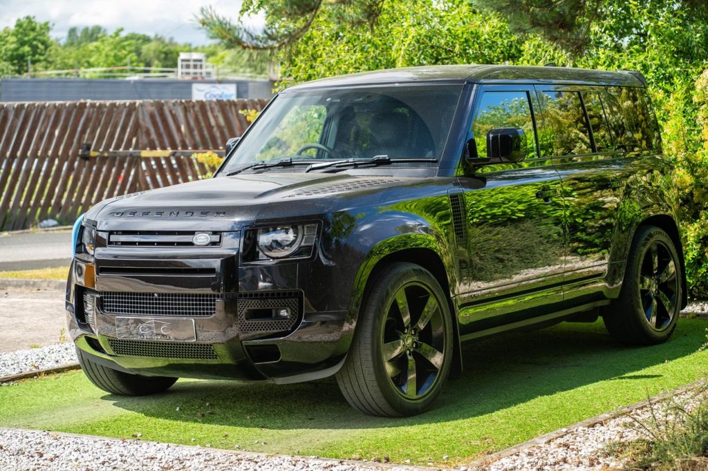 USED 2022 72 LAND ROVER DEFENDER 5.0 P525 V8 SUV 5dr Petrol Auto 4WD Euro 6 (s/s) (525 ps) PAN ROOF, TOWBAR, VAT QUAL