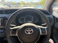 USED 2015 15 TOYOTA YARIS 1.5 VVT-h Icon Hatchback 5dr Petrol Hybrid E-CVT Euro 6 (101 ps) 