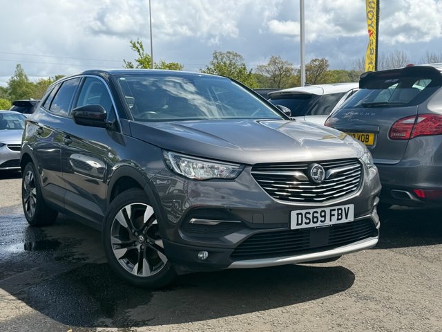 View our Vauxhall Grandland X 1.2 Turbo SRi Nav SUV 5dr Petrol Manual Euro 6 (s/s) (130 ps)