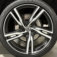 USED 2018 18 VOLVO XC90 2.0h T8 Twin Engine 10.4kWh R-Design Pro SUV 5dr Petrol Plug-in Hybrid Auto 4WD Euro 6 (s/s) (390 ps) 