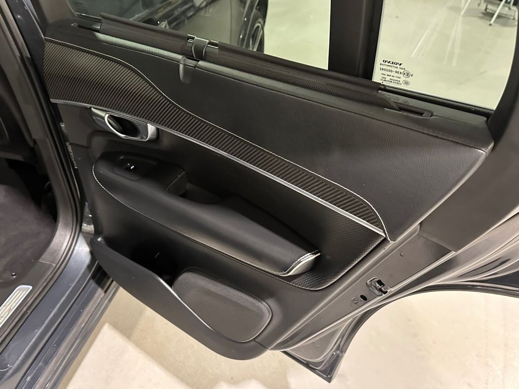 USED 2018 18 VOLVO XC90 2.0h T8 Twin Engine 10.4kWh R-Design Pro SUV 5dr Petrol Plug-in Hybrid Auto 4WD Euro 6 (s/s) (390 ps) 