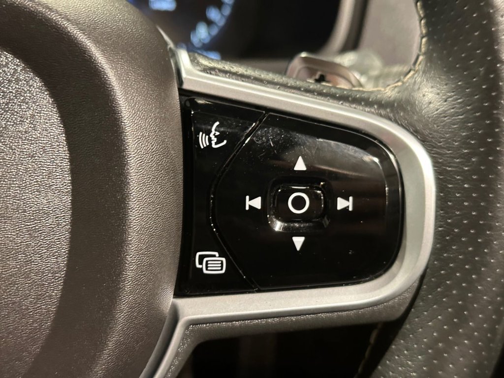 USED 2018 18 VOLVO XC90 2.0h T8 Twin Engine 10.4kWh R-Design Pro SUV 5dr Petrol Plug-in Hybrid Auto 4WD Euro 6 (s/s) (390 ps) 