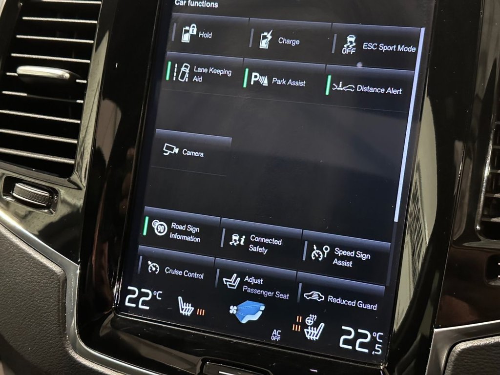 USED 2018 18 VOLVO XC90 2.0h T8 Twin Engine 10.4kWh R-Design Pro SUV 5dr Petrol Plug-in Hybrid Auto 4WD Euro 6 (s/s) (390 ps) 