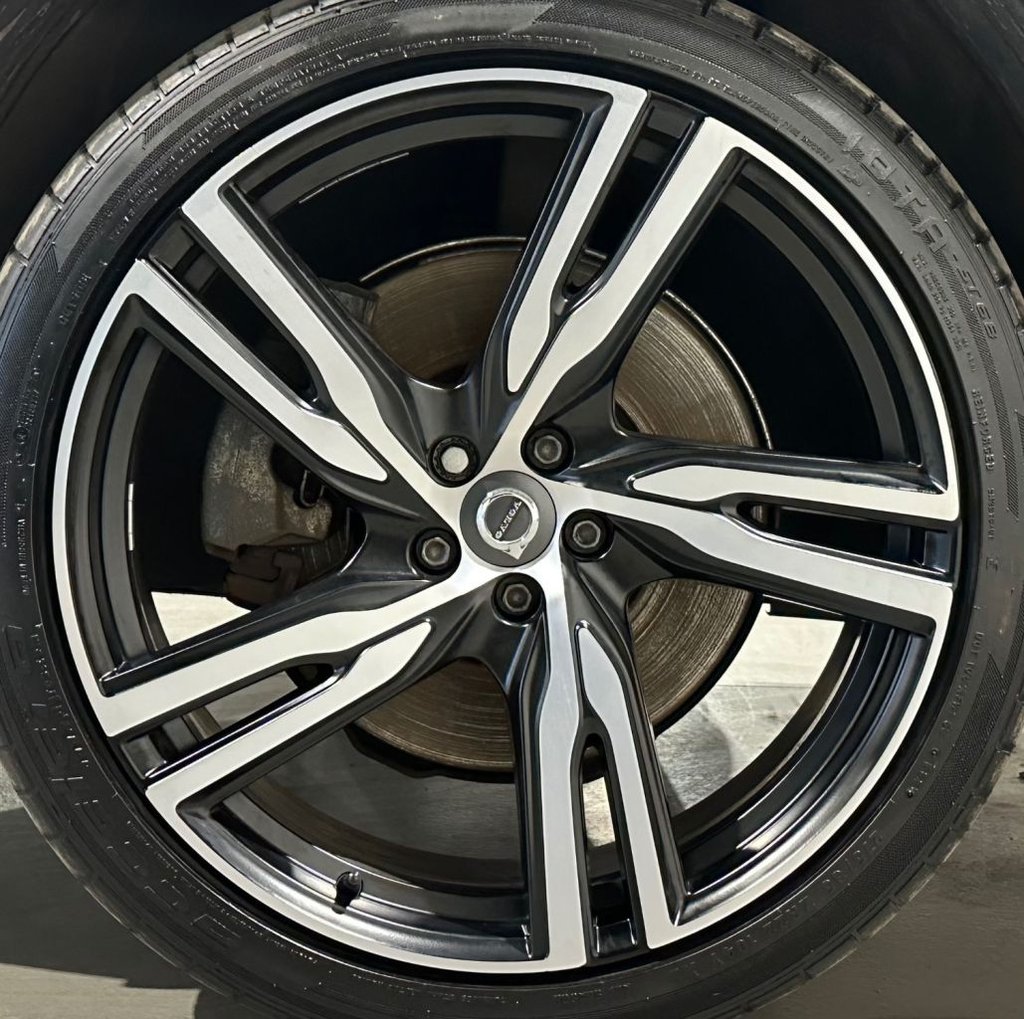 USED 2018 18 VOLVO XC90 2.0h T8 Twin Engine 10.4kWh R-Design Pro SUV 5dr Petrol Plug-in Hybrid Auto 4WD Euro 6 (s/s) (390 ps) 