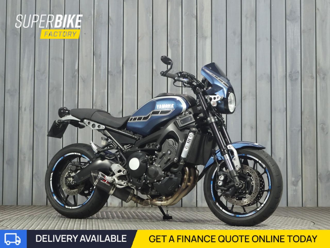 YAMAHA XSR900XSR900