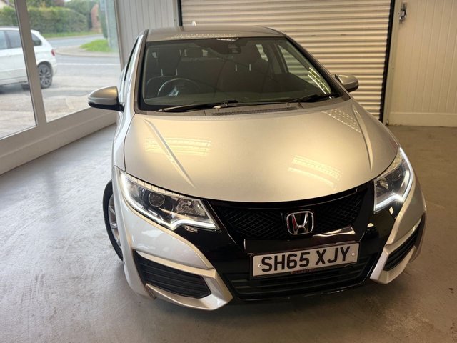 2015 HONDA CIVIC 1.8 I VTEC S HATCHBACK 5DR PETROL AUTO EURO 6 142 PS... photo