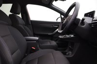 USED 2023 23 MG Mg4 51kWh SE 5dr Auto (APPLE CAR PLAY, BLUETOOTH) 