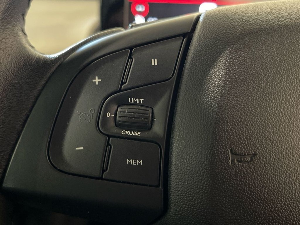USED 2019 19 CITROEN C4 CACTUS 1.2 PureTech GPF Flair Hatchback 5dr Petrol Manual Euro 6 (s/s) (110 ps) Sat Nav