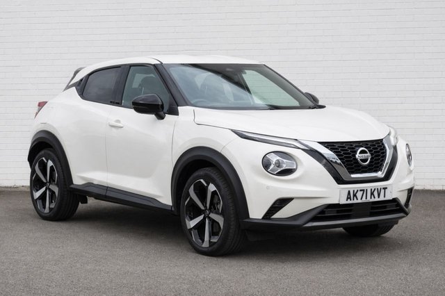 View our Nissan Juke 1.0 DIG-T Tekna SUV 5dr Petrol DCT Auto Euro 6 (s/s) (114 ps)
