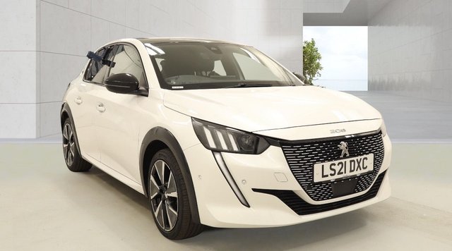 2021 208 50KWH GT HATCHBACK 5 DOOR ELECTRIC AUTOMATIC WHITE 1 OWNER FROM NEW... photo