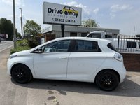 USED 2013 63 RENAULT ZOE 22kWh Expression Hatchback 5dr Electric Auto (Battery Lease) (88 bhp) 2 CHARGING CABLES